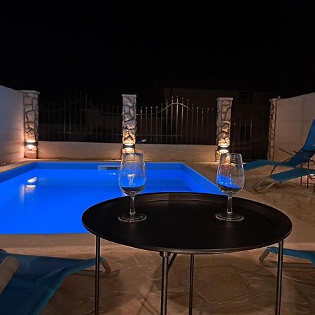 Nivi Appartement Slivnica Buitenkant foto